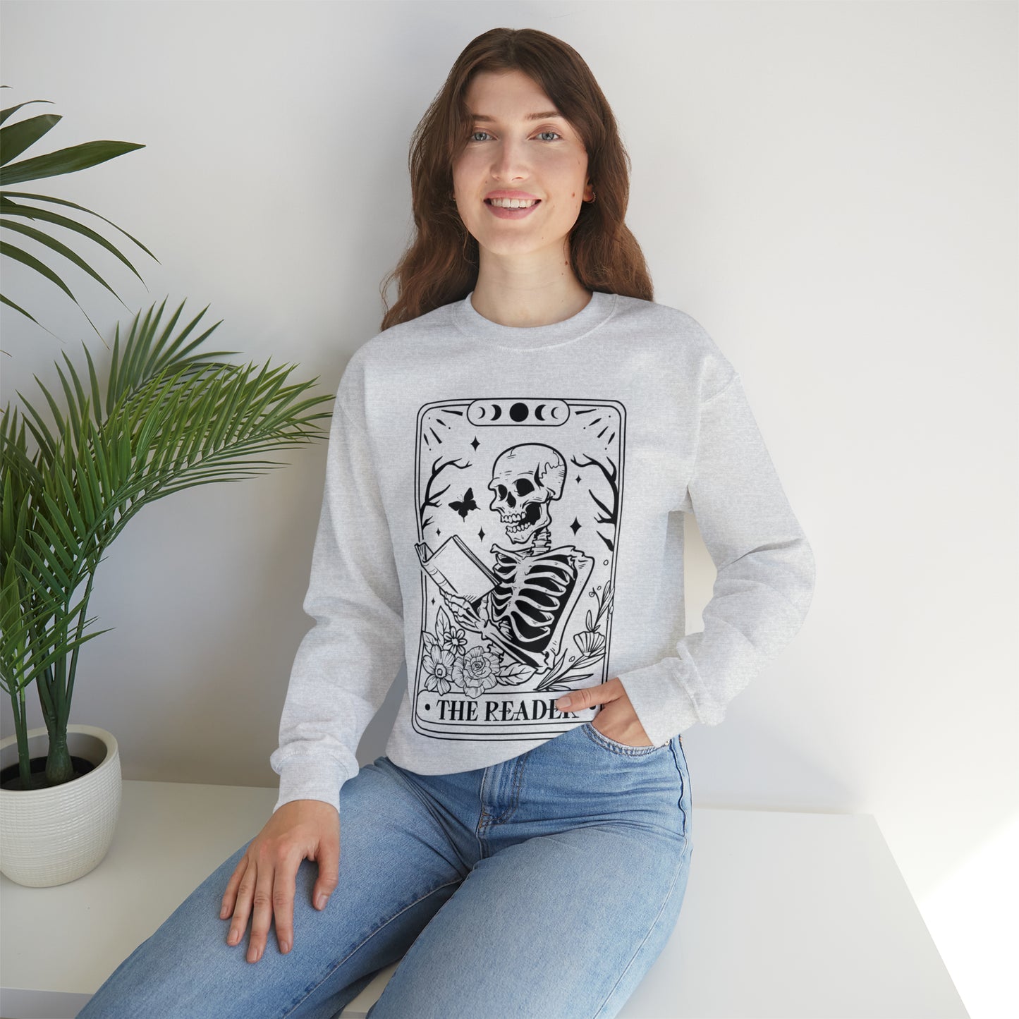 The Reader Tarot Card Unisex Heavy Blend™ Crewneck Sweatshirt