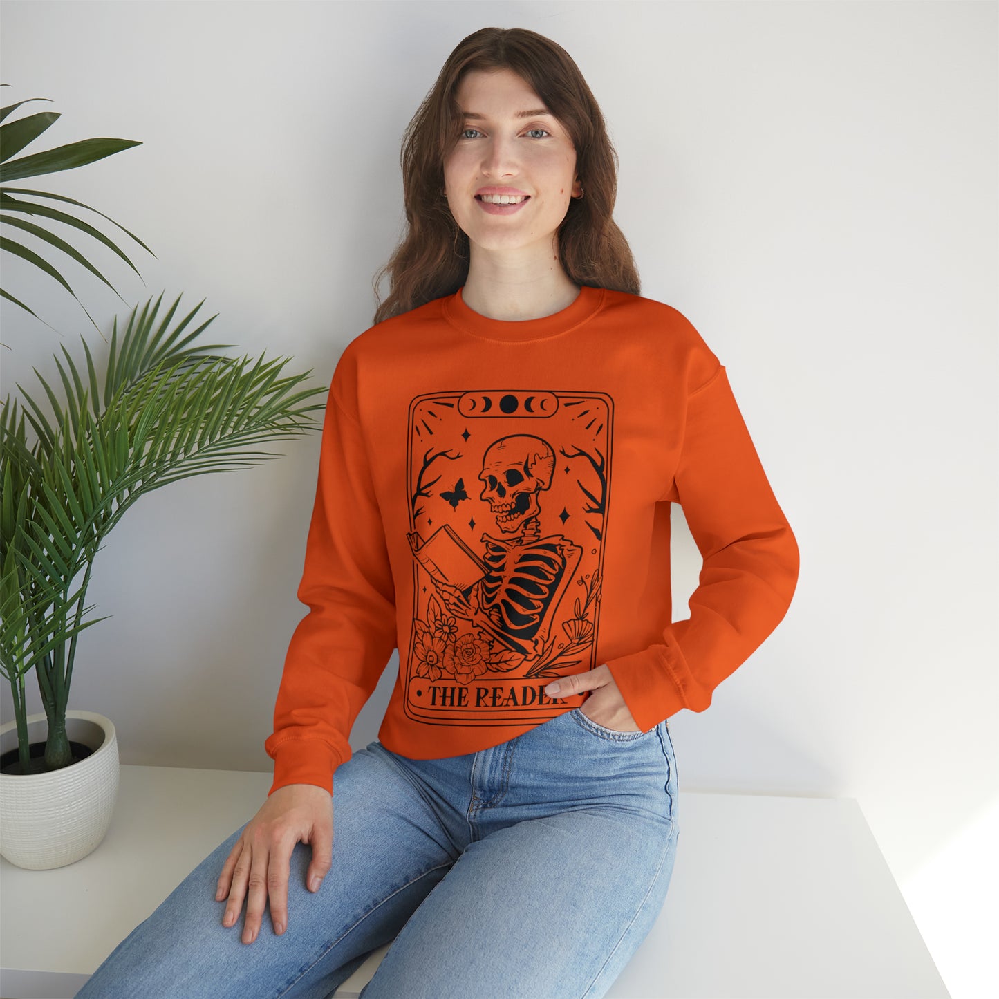 The Reader Tarot Card Unisex Heavy Blend™ Crewneck Sweatshirt
