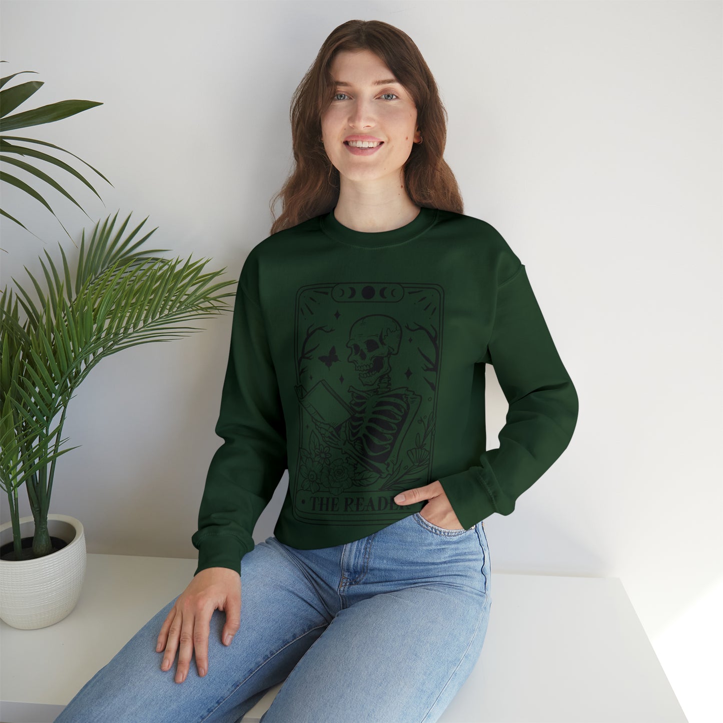 The Reader Tarot Card Unisex Heavy Blend™ Crewneck Sweatshirt