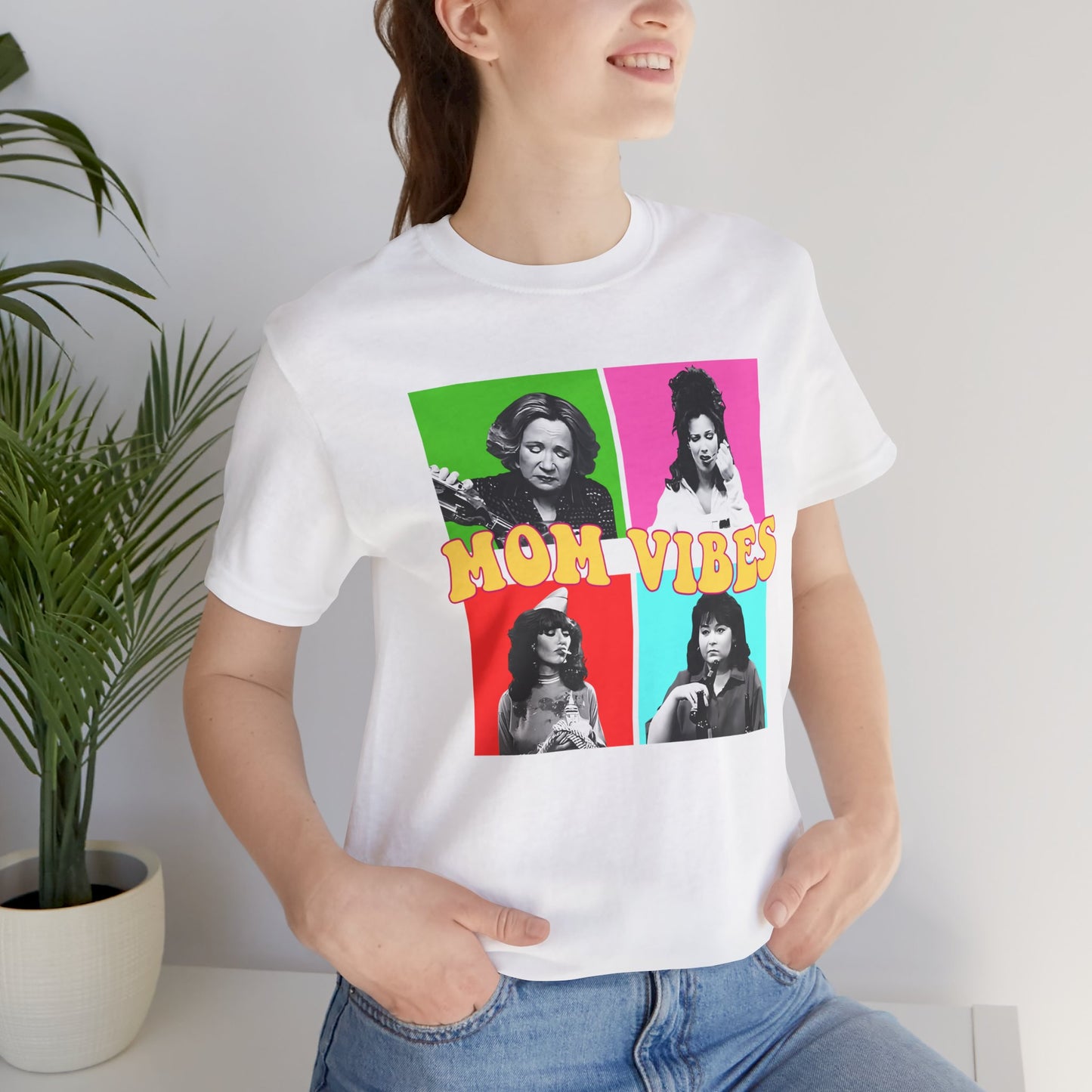 Unisex Jersey Short Sleeve Tee Mom Vibes